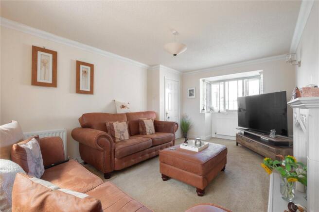 4 bed Detached for sale Image 9