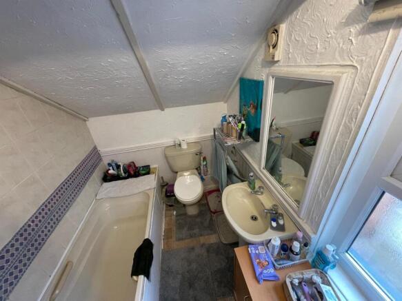 2 bed Terraced for sale Image 7