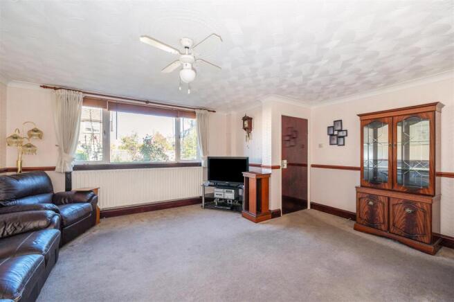 Lounge.jpg