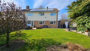 16, York And Albany Close, Walmer CT14 7RR