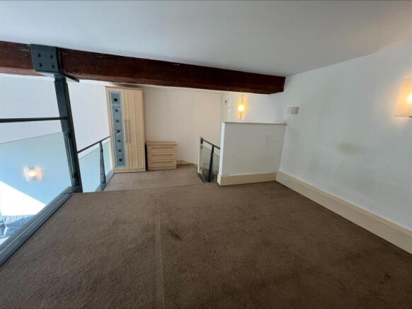 1 bed Flat to rent Image 8