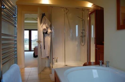 En suite bathroom/wc