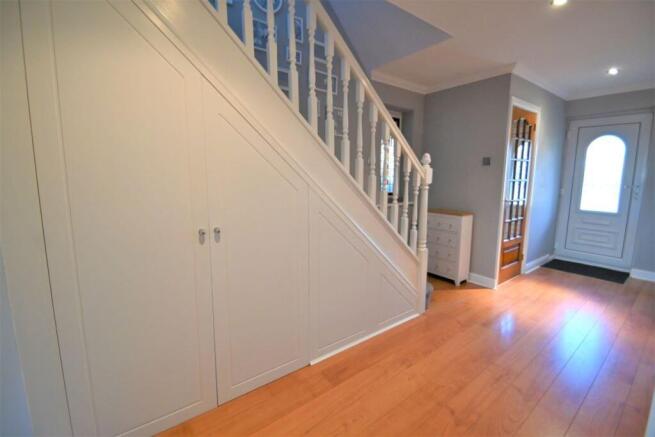 4 bed Detached for sale Image 10