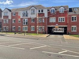 1, 112 Terreno Court Apartments, High Street, Stourbridge DY8 4FD