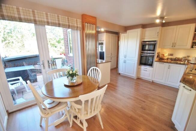 Kicthen dining room