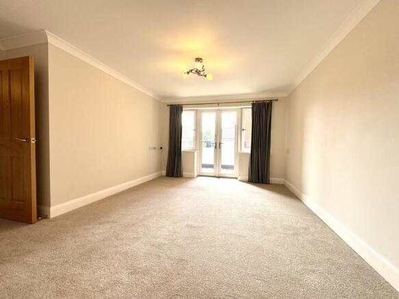 5 Elmtree lodge l...