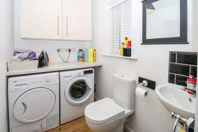 3 bed Detached for sale Image 6