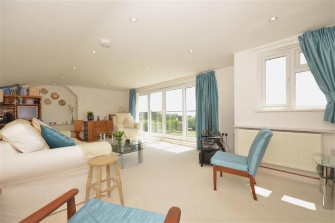 Living Room/ Bedroom 1