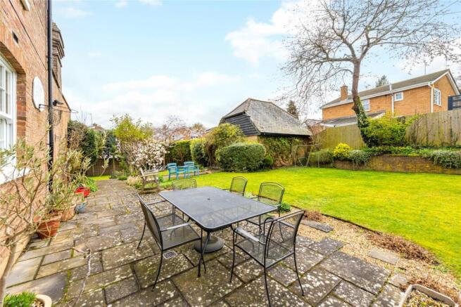 Patio & Garden