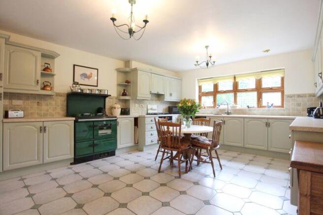 Kitchen/Breakf...