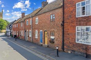15, Newlands, Pershore WR10 1BW