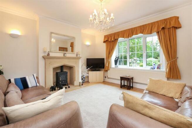 Sitting Room3.jpg