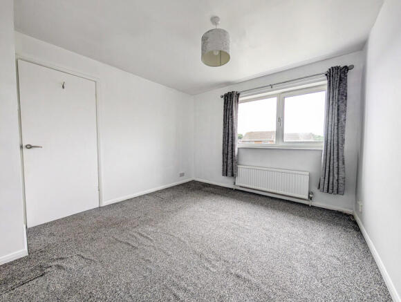 2 bed Semi-Detached for sale Image 6