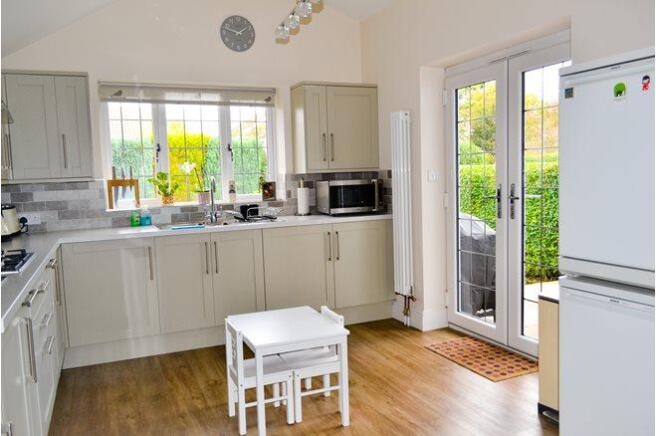 Kitchen / Breakfast