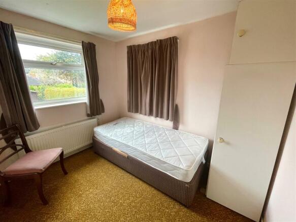 BED 4.jpg