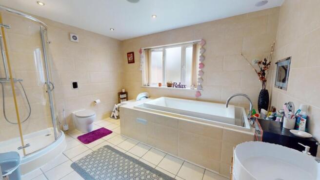 2 bed Flat for sale Image 10