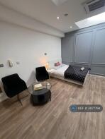 1d, Wilmot Place, London NW1 9JS
