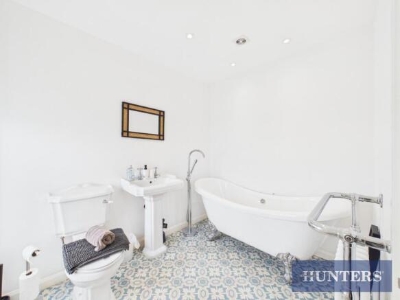 5 bed End of Terrace for sale Image 11