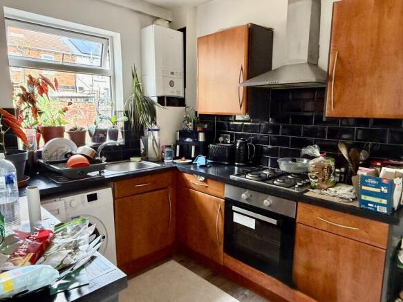 2 bed Terraced for sale Image 6