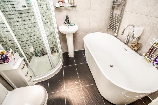 En Suite One