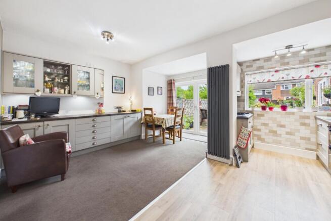 Norton Lees Crescent, Norton Lees. S8 8SQ photo 4