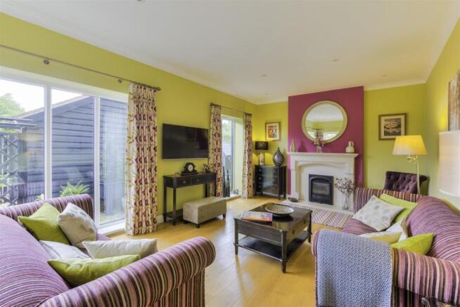 Hawthorn House ph16.jpg
