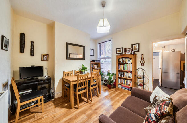 1417081-7-69970ae...