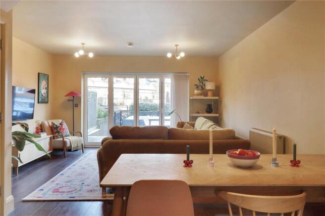 Sitting/Dining Room