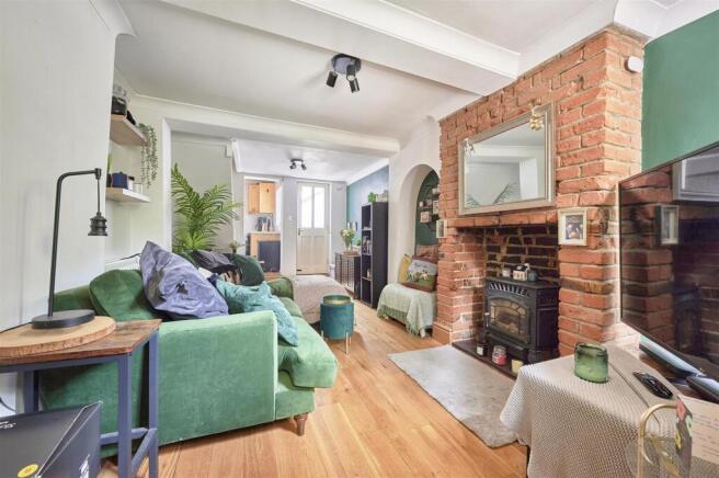 Sitting/Dining Room