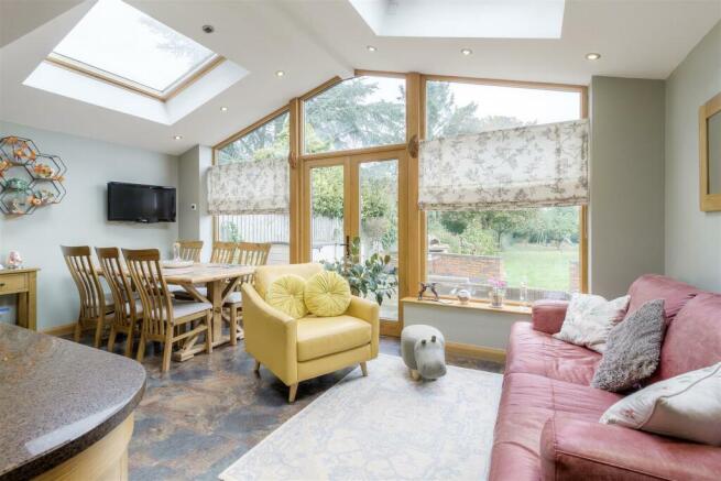 2 Shenton Lane Upton