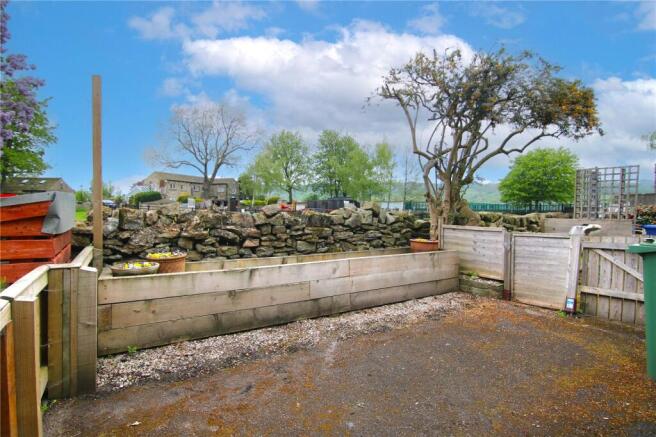 2 bed Terraced for sale Image 9