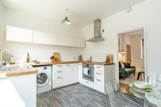 KITCHEN DINING
