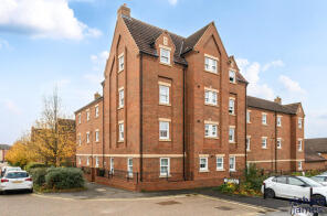 28, Daisy Brook, Swindon SN4 7FF