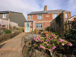 1, Newclose Cottages, Main Road, Thorley PO41 0SX