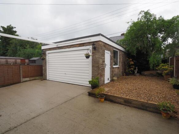 Garden & Garage