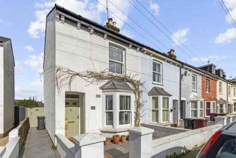 Grove Road, Chichester, PO19