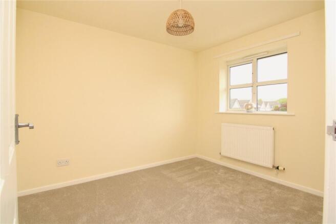3 bed Town House for sale Image 11
