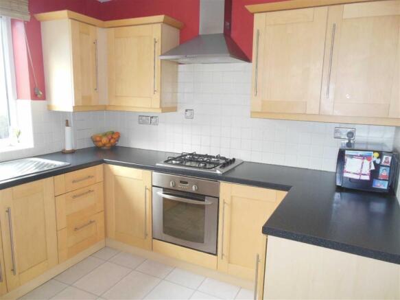 Kitchen: