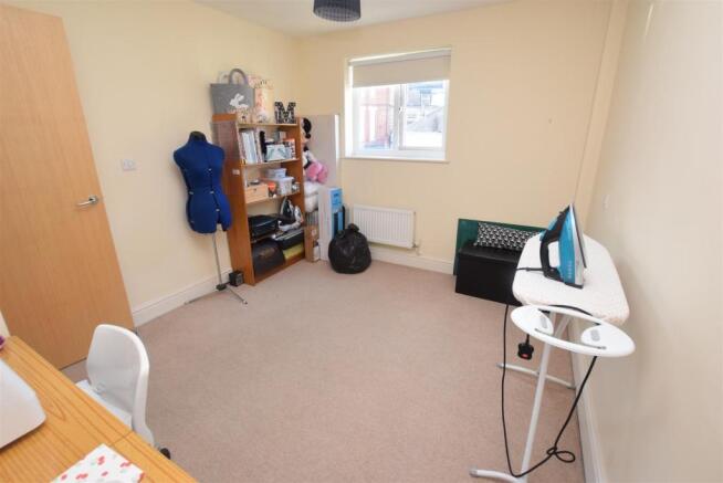 Bedroom 2.JPG