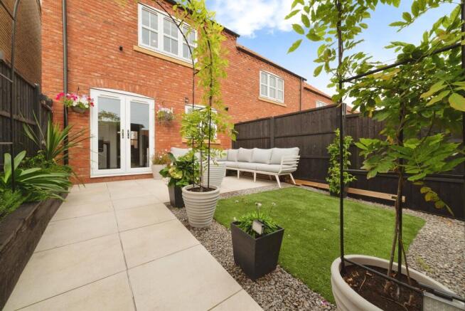 2 bed End of Terrace for sale in anlaby