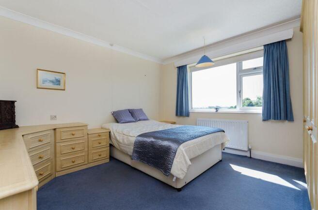 Guest bedroom
