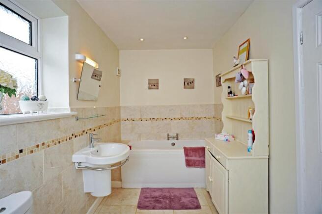 55 Whitnash Road fpz