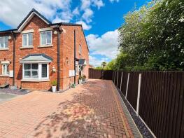 16, Butterbur Drive, Goole DN14 6FE