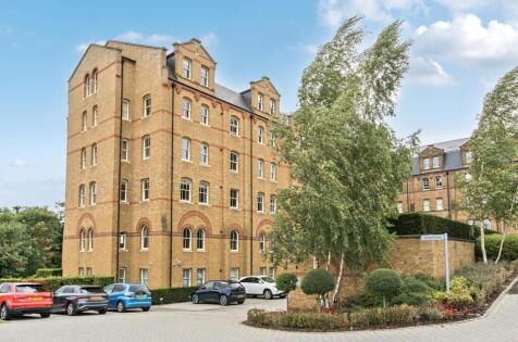 Holborn Close, Mill Hill