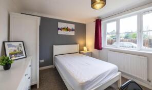 32a, Ramsden Square, Cambridge CB4 2BJ