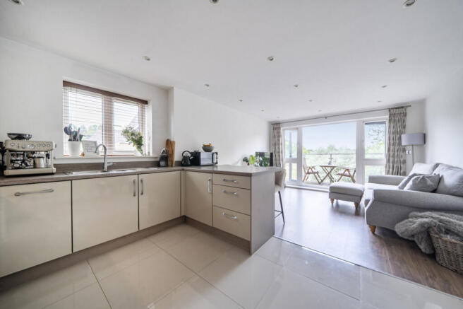 Kitchen/Reception
