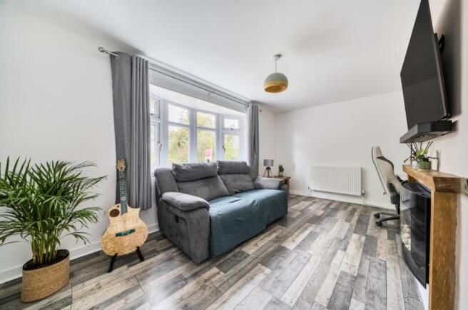 1336957-15-68a3750db8248