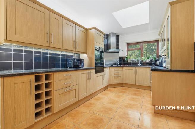 Northumberland Avenue