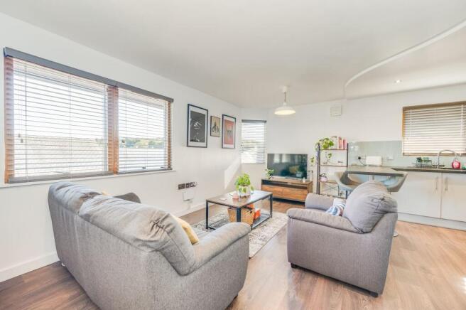 OPEN PLAN KITCHEN/DINER AND LIVING ROOM