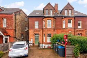 Flat 3, 4, Maberley Road, Upper Norwood, London SE19 2JB